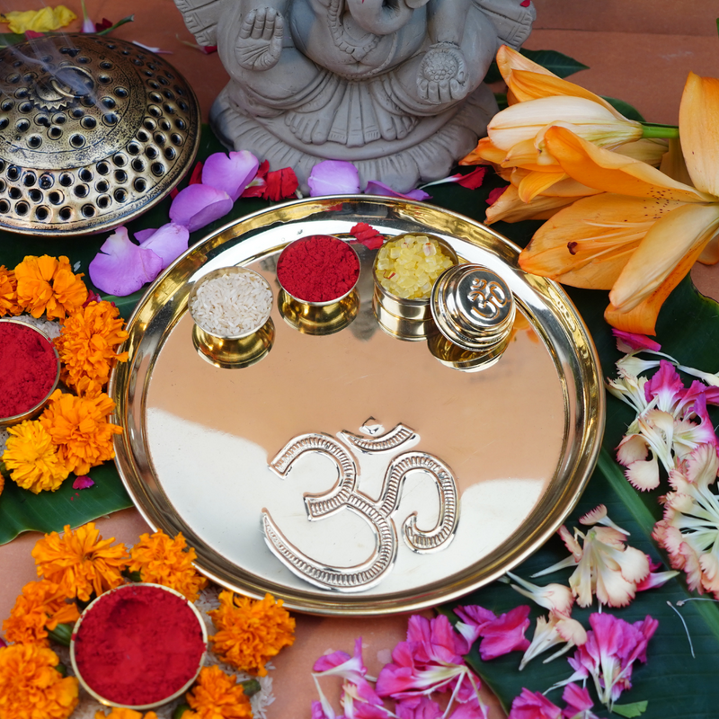 Om Pooja Thali Set in Pital/Brass