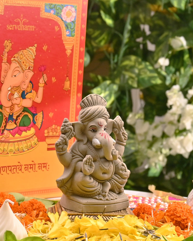 Clay Ganesha 4.5" with Decorative Trunk