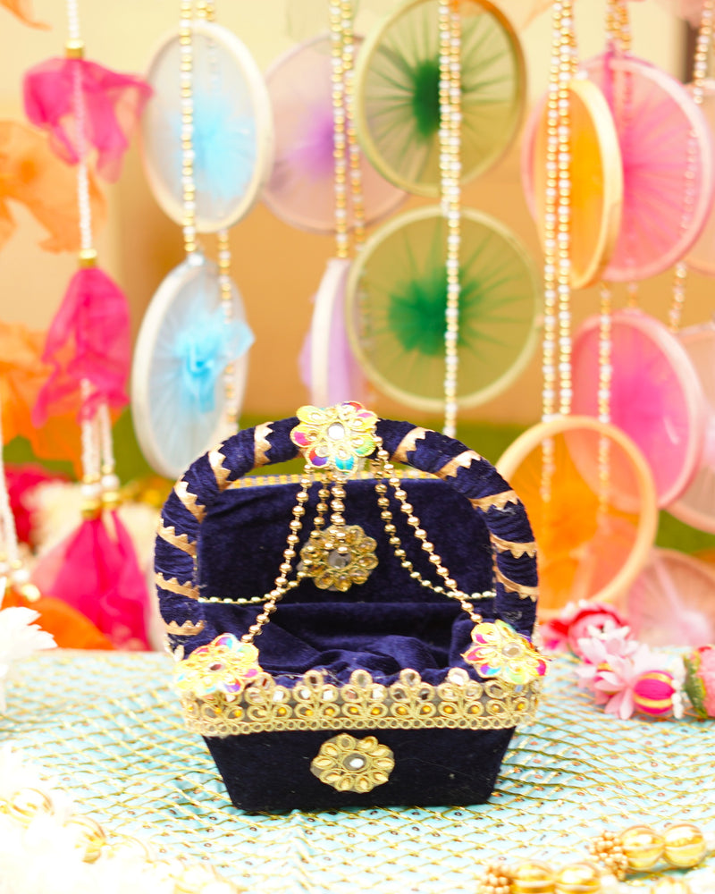 Indigo Velvet Laddu Gopal Regal Tokri Bed 6.5" | 162g