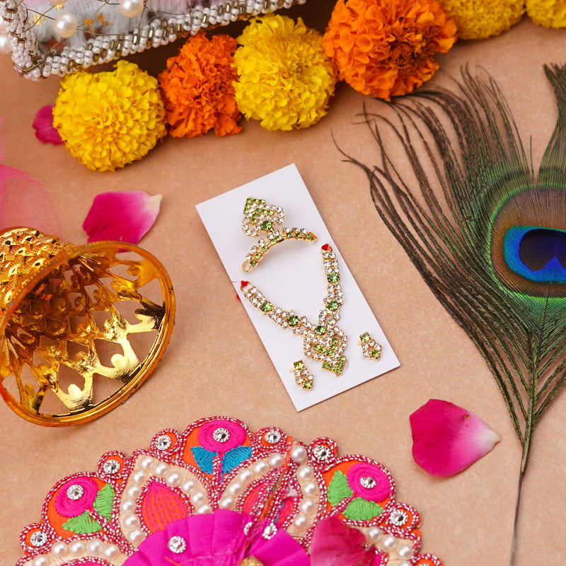 Divine Green Glow Shringar Set for Ladoo Gopal – Sparkling Stone Crown, Pendant Haar & Earrings
