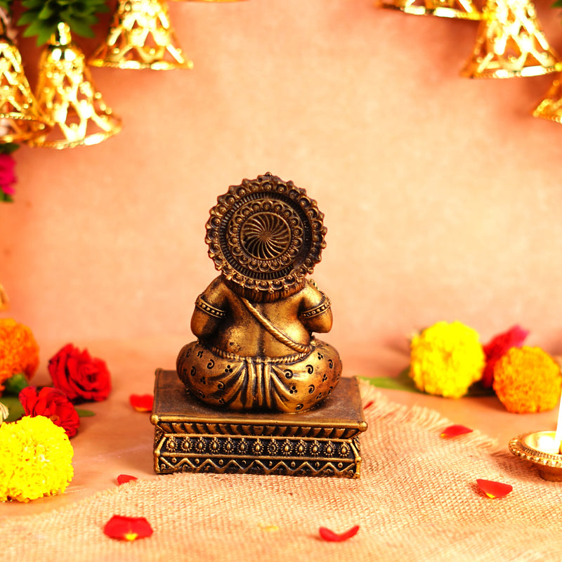 Antique Gold Kuber Idol Resin 6 Inch