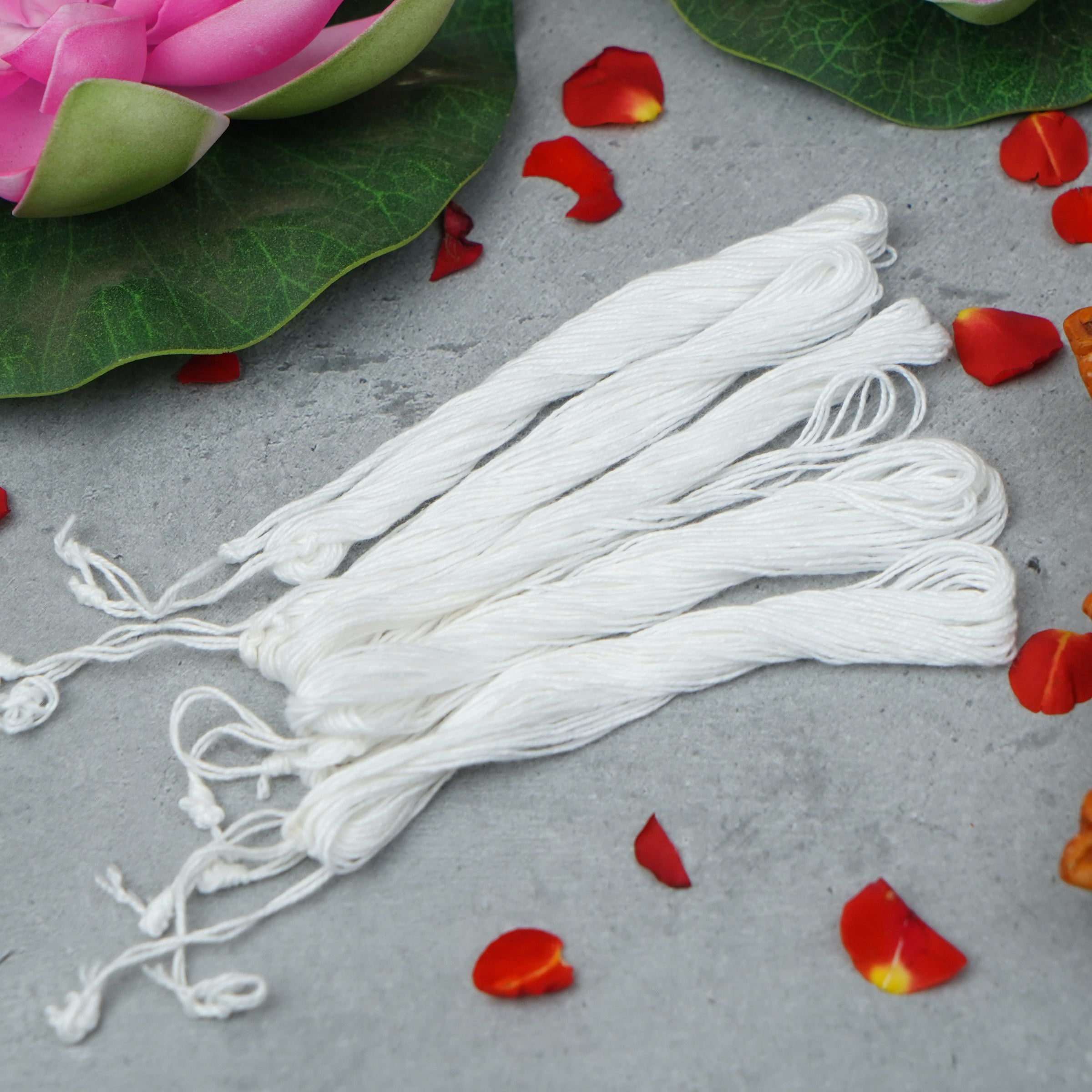 Janjam Thread Janeu Sacred Thread (Pack of 5 pcs) – ServDharm