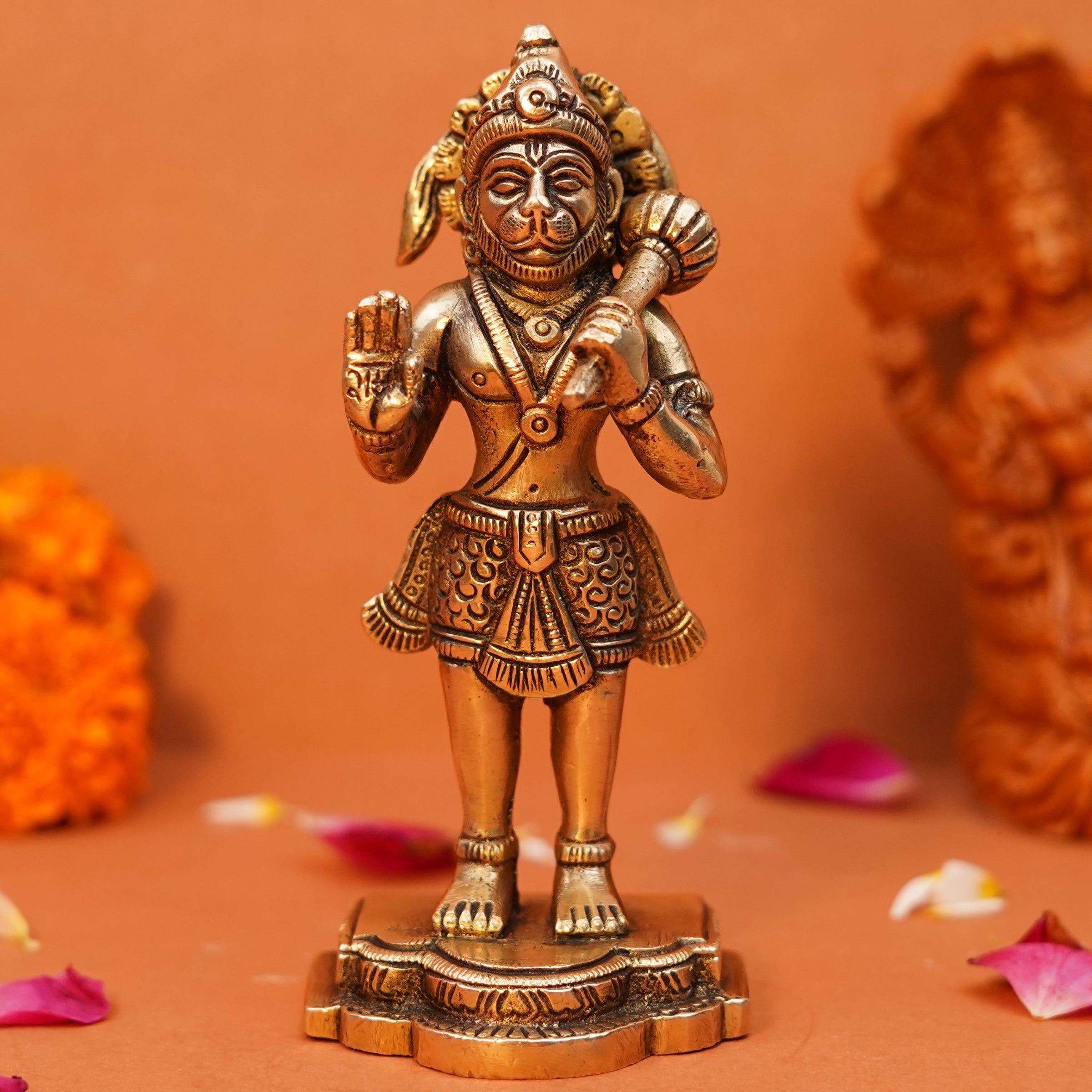 Hanuman, Standing With Lion, lord, god, HD phone wallpaper | Peakpx