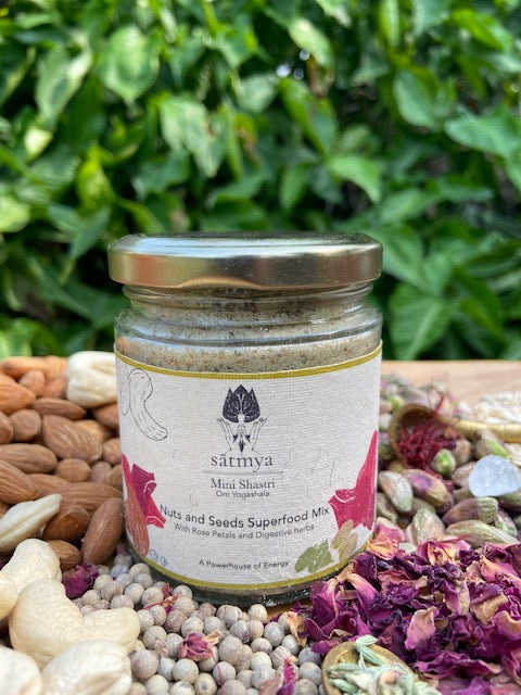 Nuts and Seeds Superfood Mix