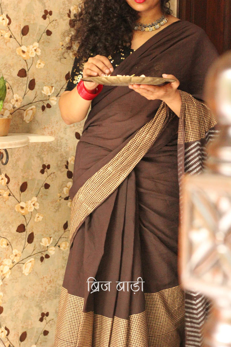 Kasturi - Handcrafted Mulmul Saree